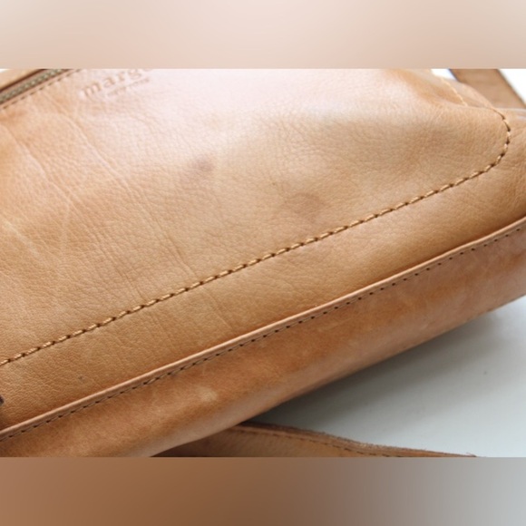 Margot leather cross body bag - Picture 8 of 13